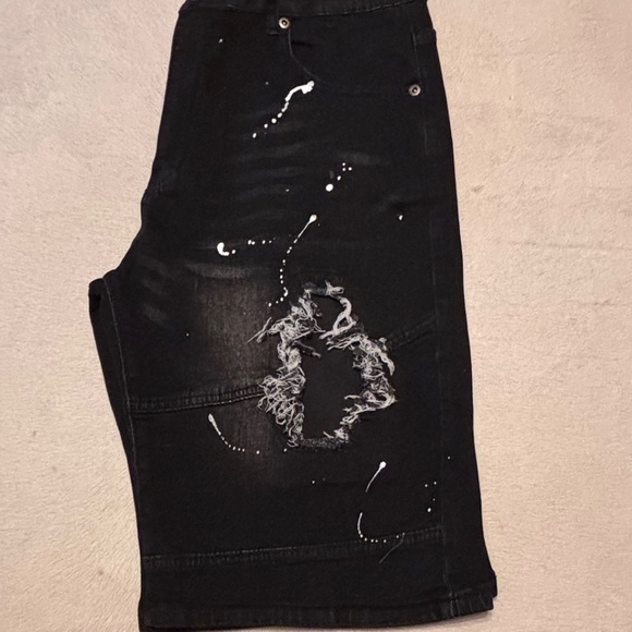 M Society Men’s Black Distressed Denim Shorts Size 38 - Picture 2 of 6